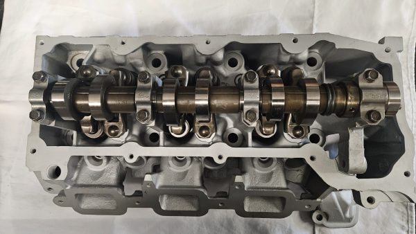 Chrysler Cylinder Head - Left 3.7L 226ci - V6 - SOHC - 983AC - Peanut - w/EGR, Year:05-06